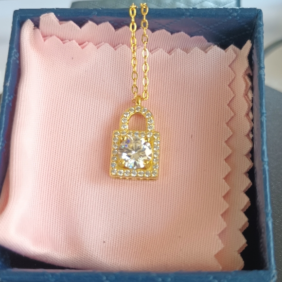 Certified 1ct. Moissanite Lock Necklace - Picture 12 of 14